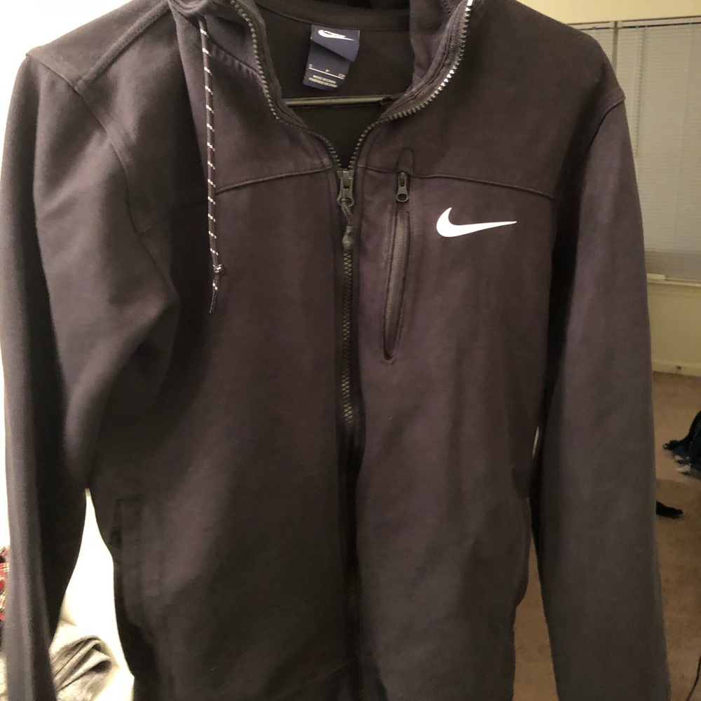 Nike men’s small zip up hoodie